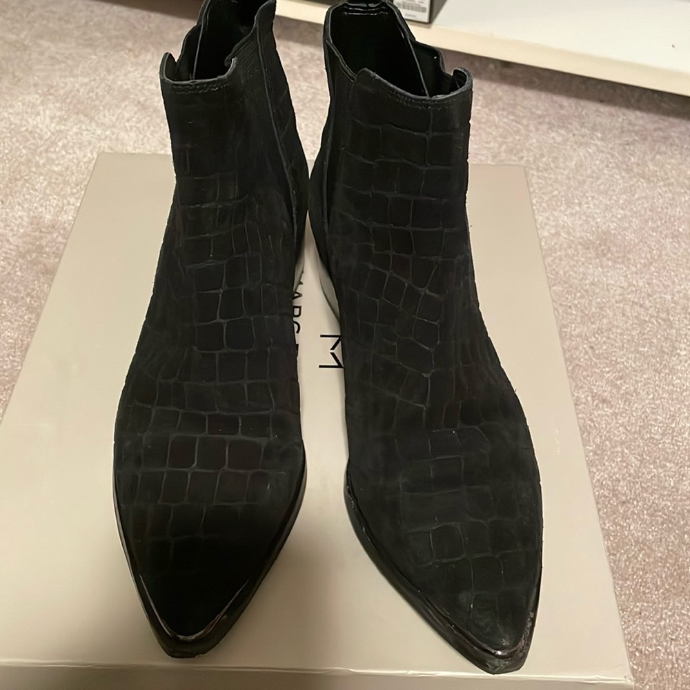 Marc fisher suede boot